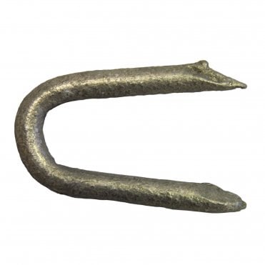 30mm Galvanised Presser Point Staples - Box of 5kg