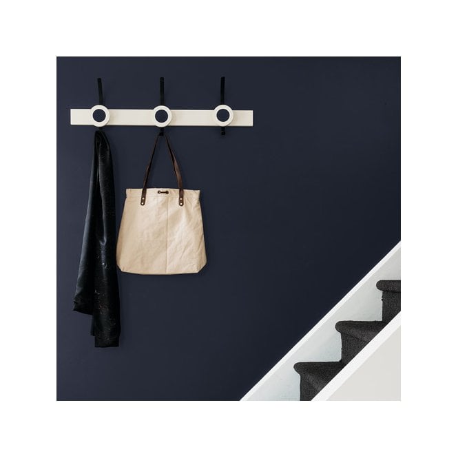 Leyland Black Flame - Vinyl Matt (PPG Colour of the year 2018)