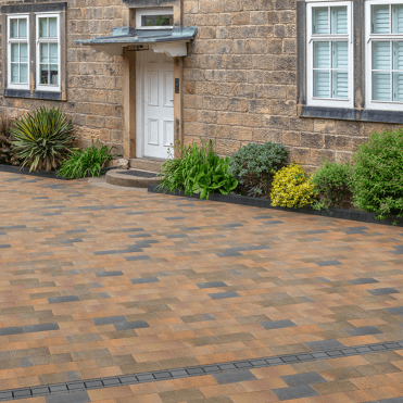Stonemarket Avenu burnt ochre Block Paving | Driveway Paviors | Beatsons