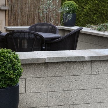 Rio Walling 440 x 100 x 140mm (90 per pack)